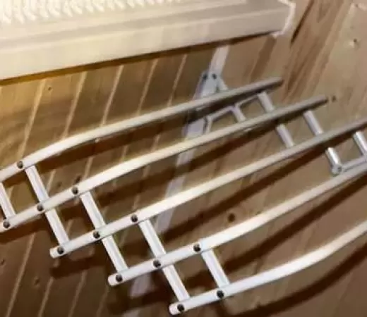 Установка гармошки сушилки для белья на балкон в Москве